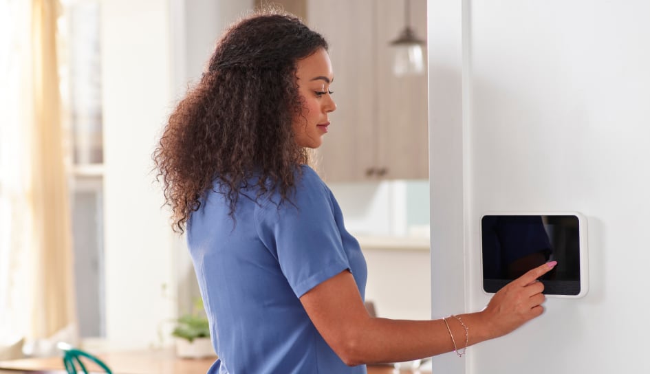 Vivint smart hub in Ann Arbor]]